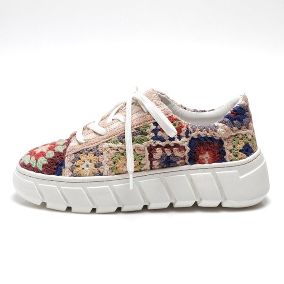 🎉LAST CHANCE🎉 FREE PEOPLE Catch Me If You Can Crochet Sneakers / Multi - Picture 9 of 16
